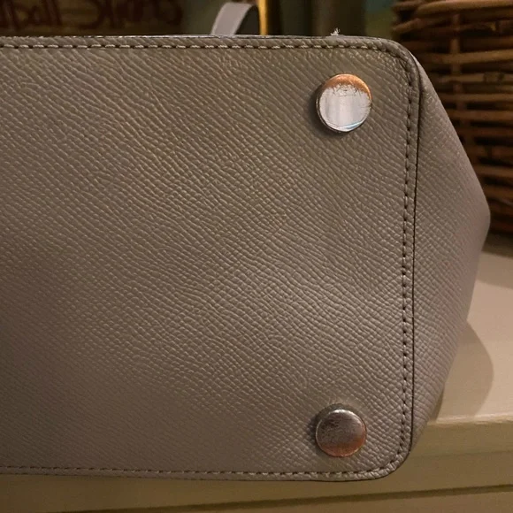 Michael Kors Tote Bag - Sale Price includes free shipping! - Picture 12 of 15